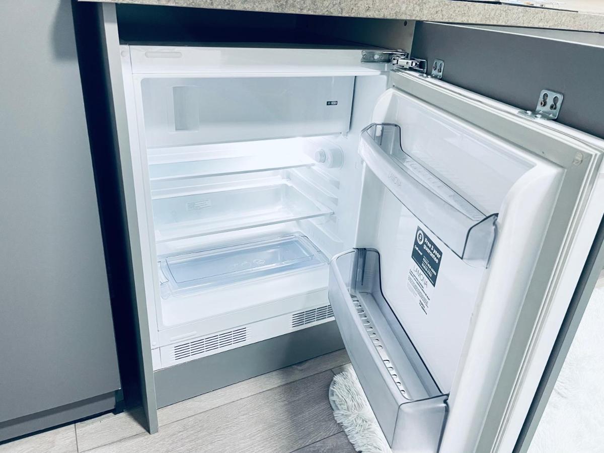 1 Bed Apartment Бирмингем Экстерьер фото